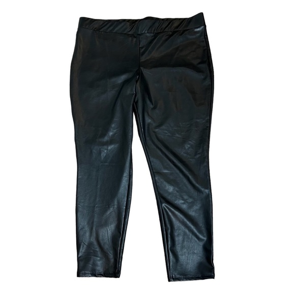 Torrid Full Length Signature Waist Black Faux Leather Legging Sz.3/3x/22-24 - Picture 5 of 11